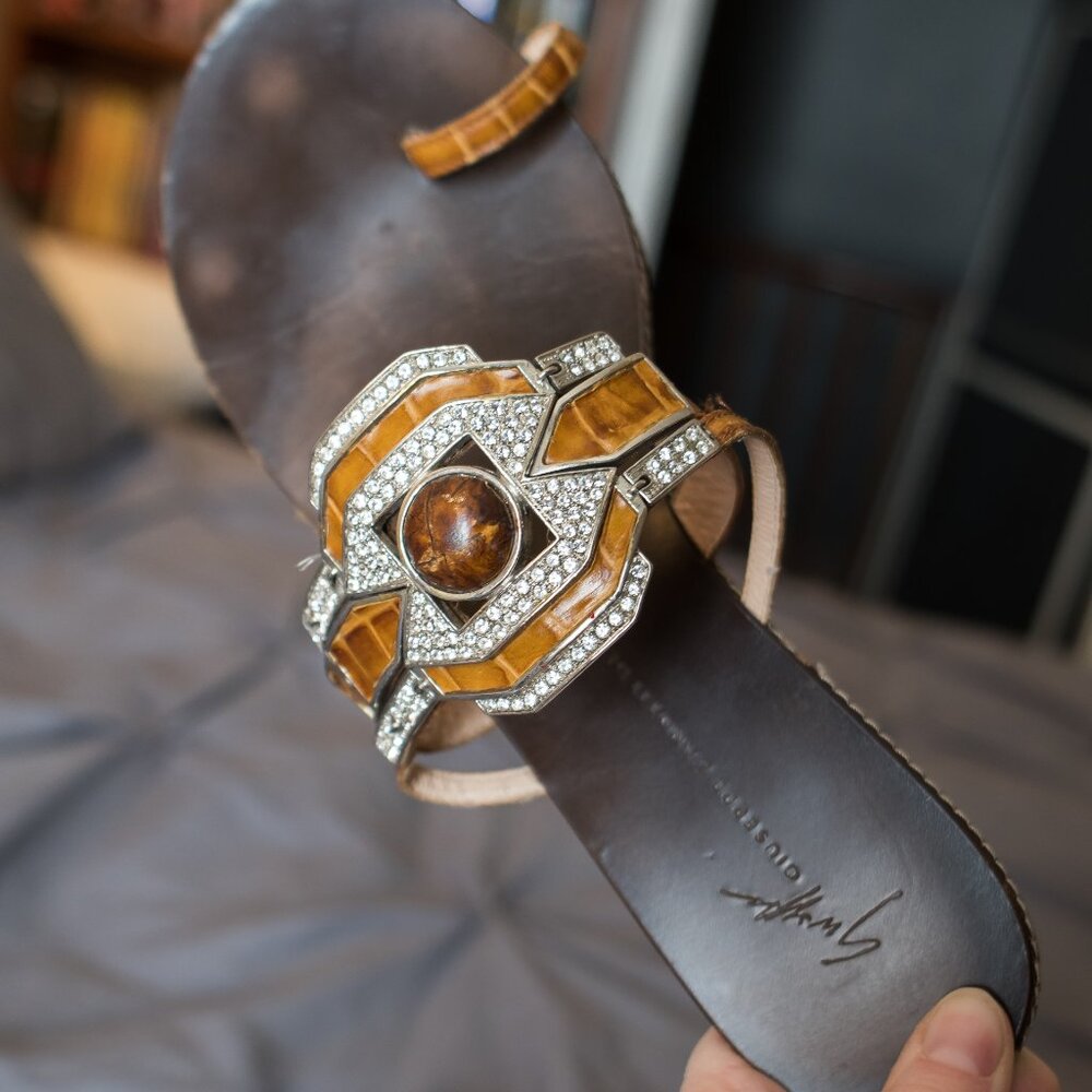 Rare Vintage Giuseppe Zanotti Brown Leather Embellished Flat Sandals size 9